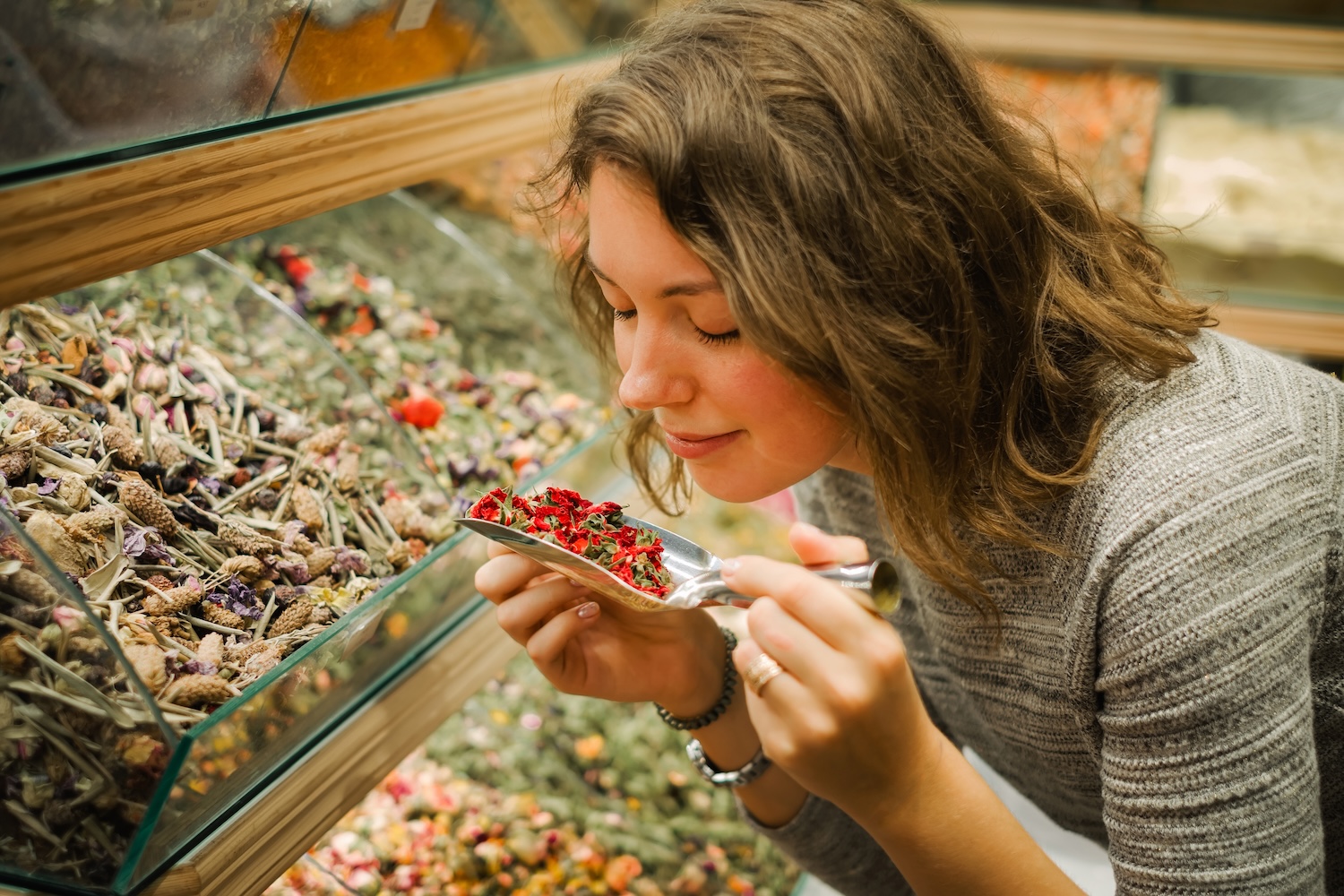 Why Certain Smells Instantly Trigger Calm