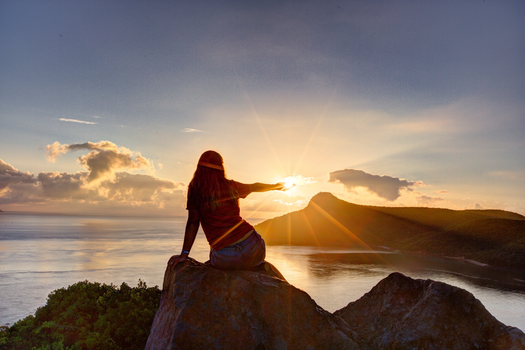 Why Morning Sunlight Changes How You Feel: The Daily Signal Your Brain Is Waiting For